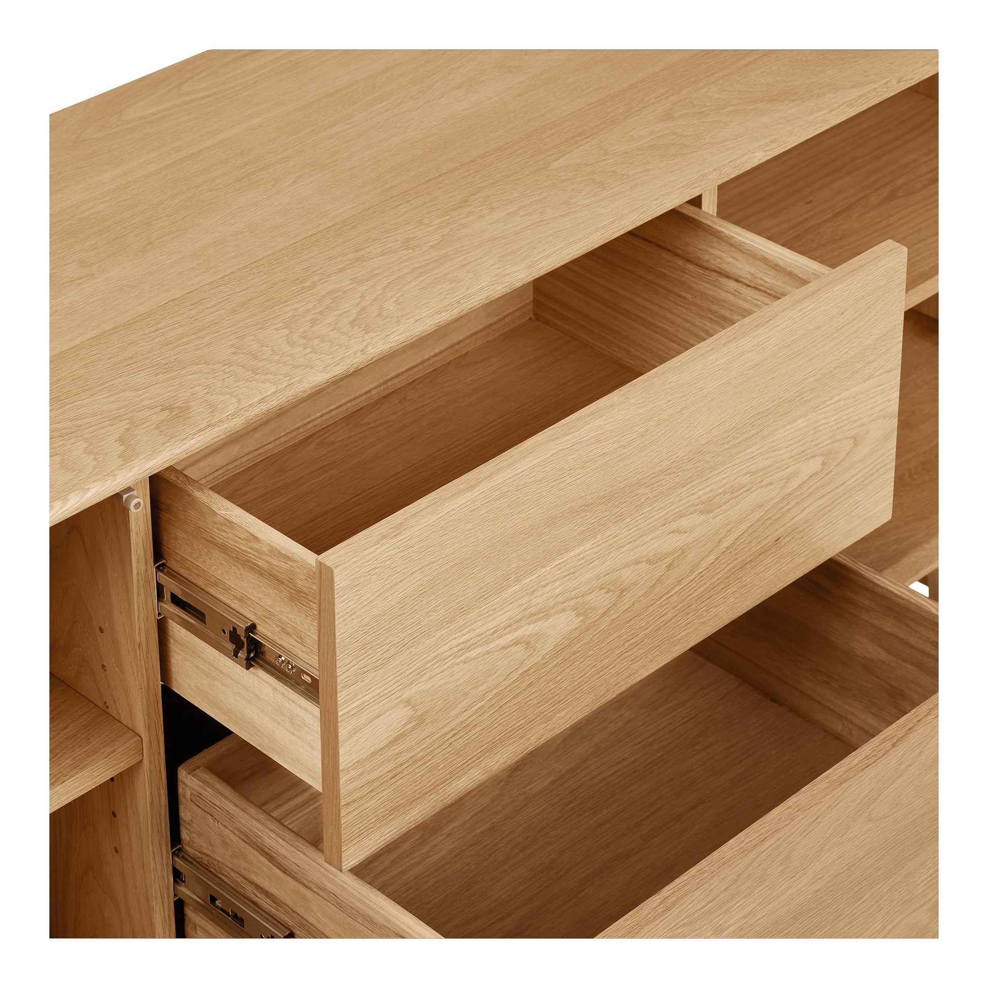 17950012 01 - Image