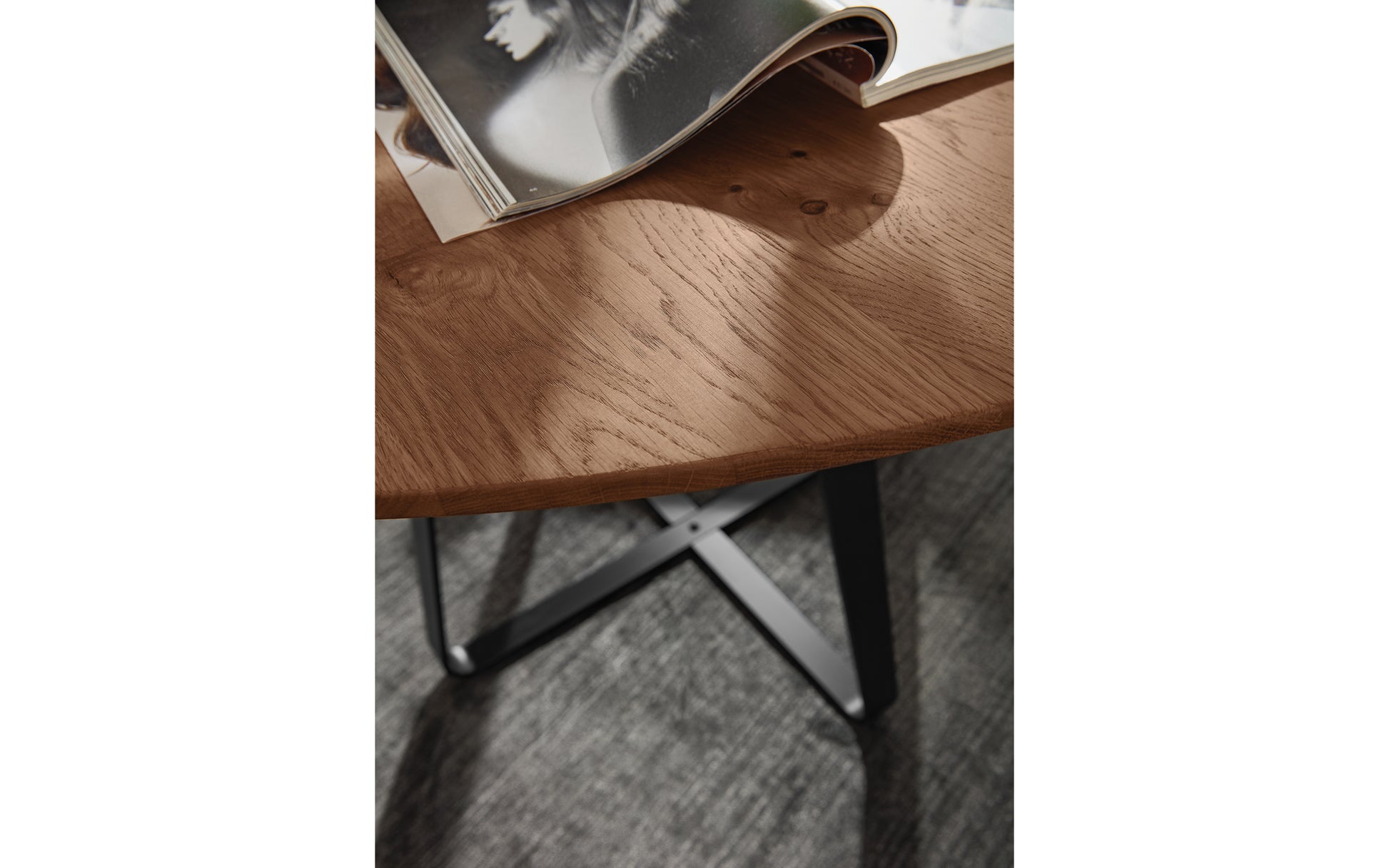 27490007 04 - Image