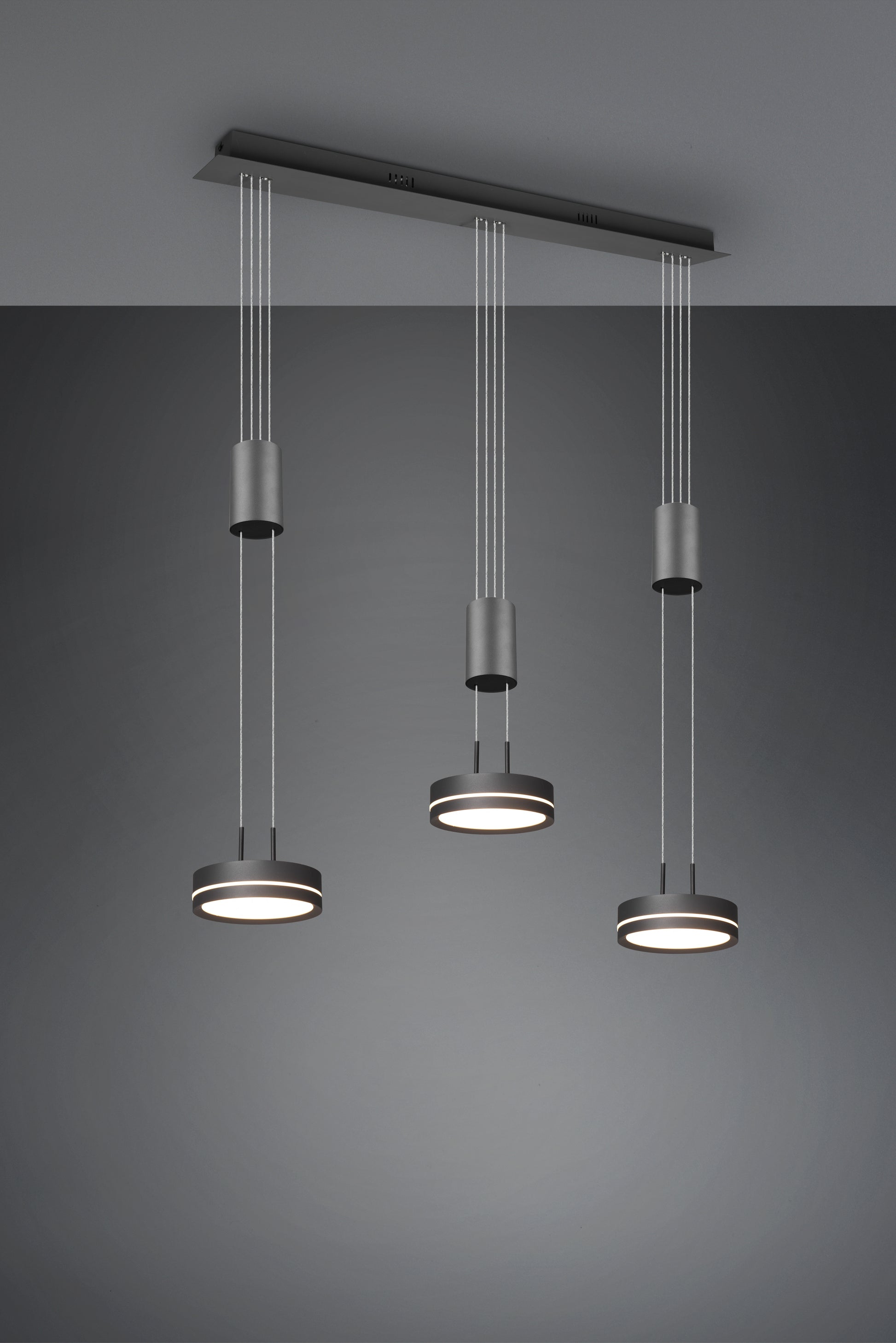 41101055 06 - Image
