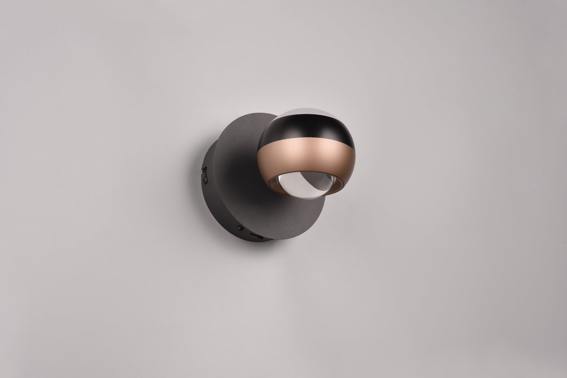 41101088 04 - Image